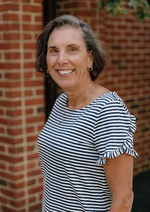 Photo of Lynn Glass